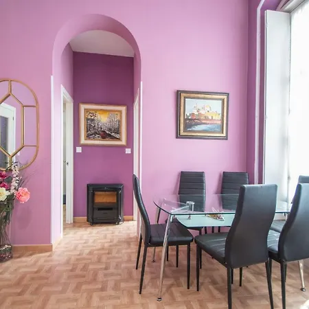 Apartamento Del Arqueólogo De Cádis