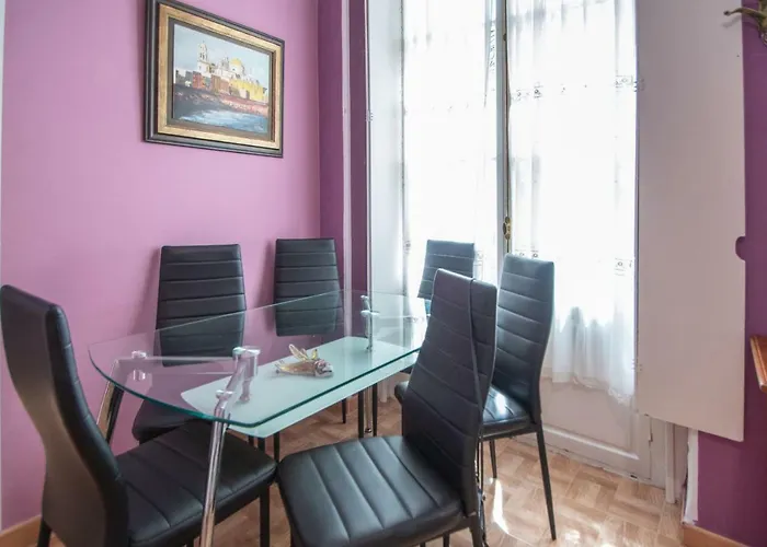 Del Arqueólogo De * Cádis