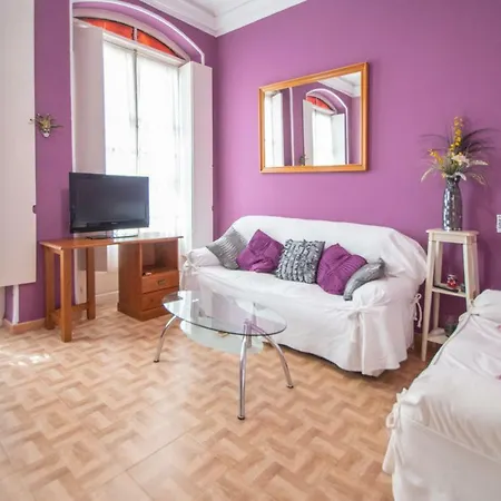 Del Arqueólogo De * Cádiz