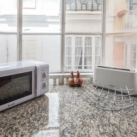 Del Arqueologo De Cádiz