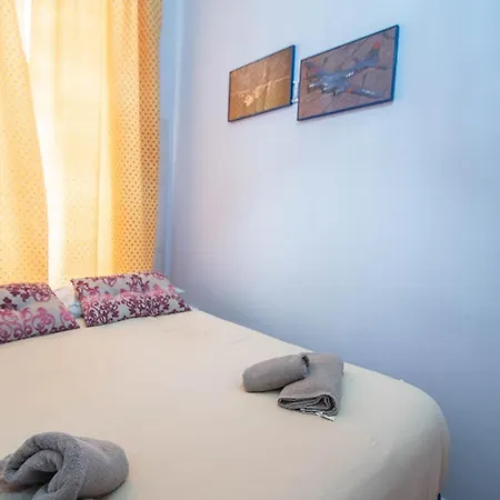 Del Arqueólogo De *