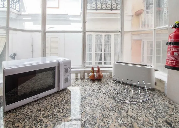 Del Arqueologo De Cádiz