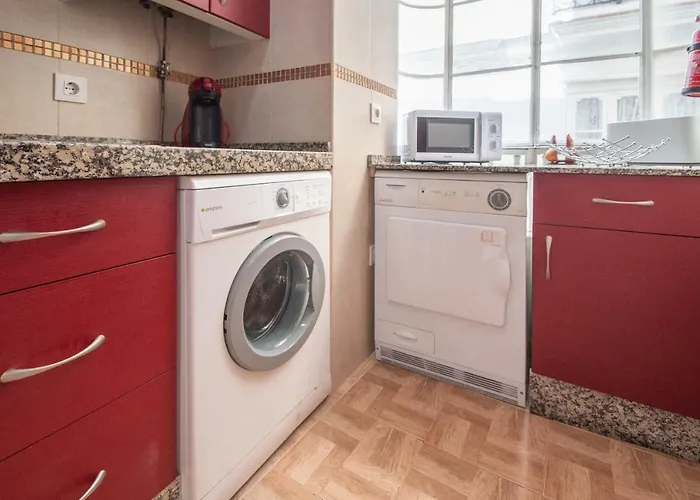 Del Arqueologo De Appartement *